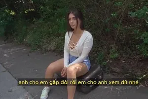 Anh trai phạt đứa em kế vì hứa làm gia sư nhưng không làm
