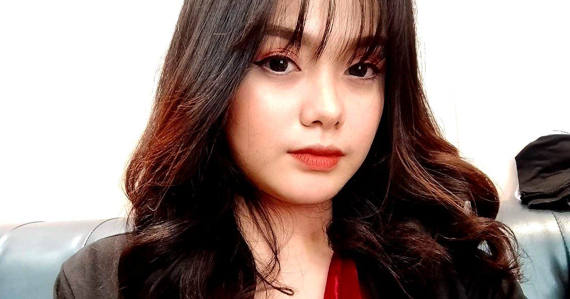 Clip thảo trang 2k7 nghịch lồn bằng sextoy dang hót